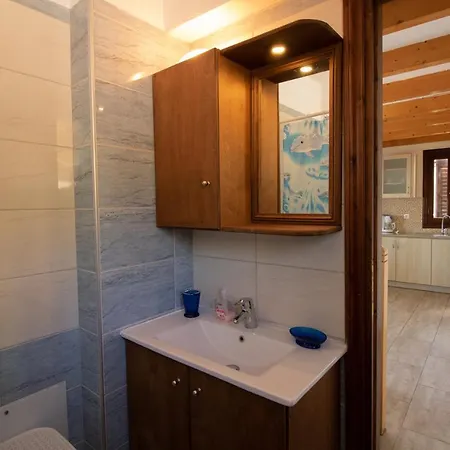Ionion Fos Apartahotel