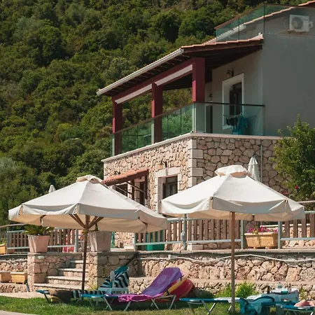 Ionion Fos Apartmanhotel