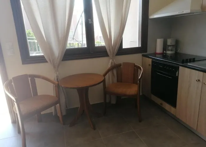 Aparthotel Ionion Fos