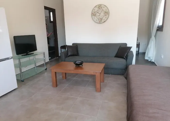 Aparthotel Ionion Fos