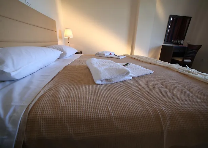 Ionion Fos Aparthotel 4*